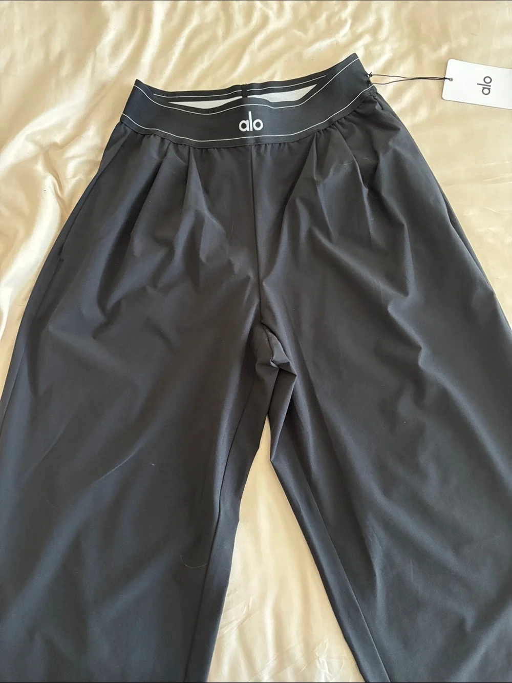 ALO Yoga Suit Up Trouser Regular